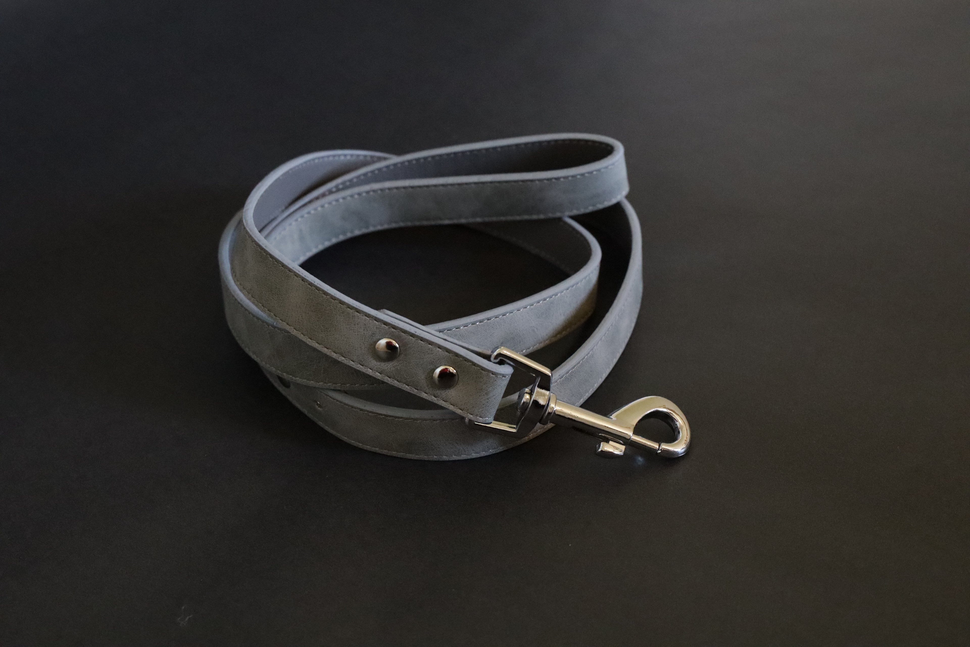 Luxury Textured Leather Leash